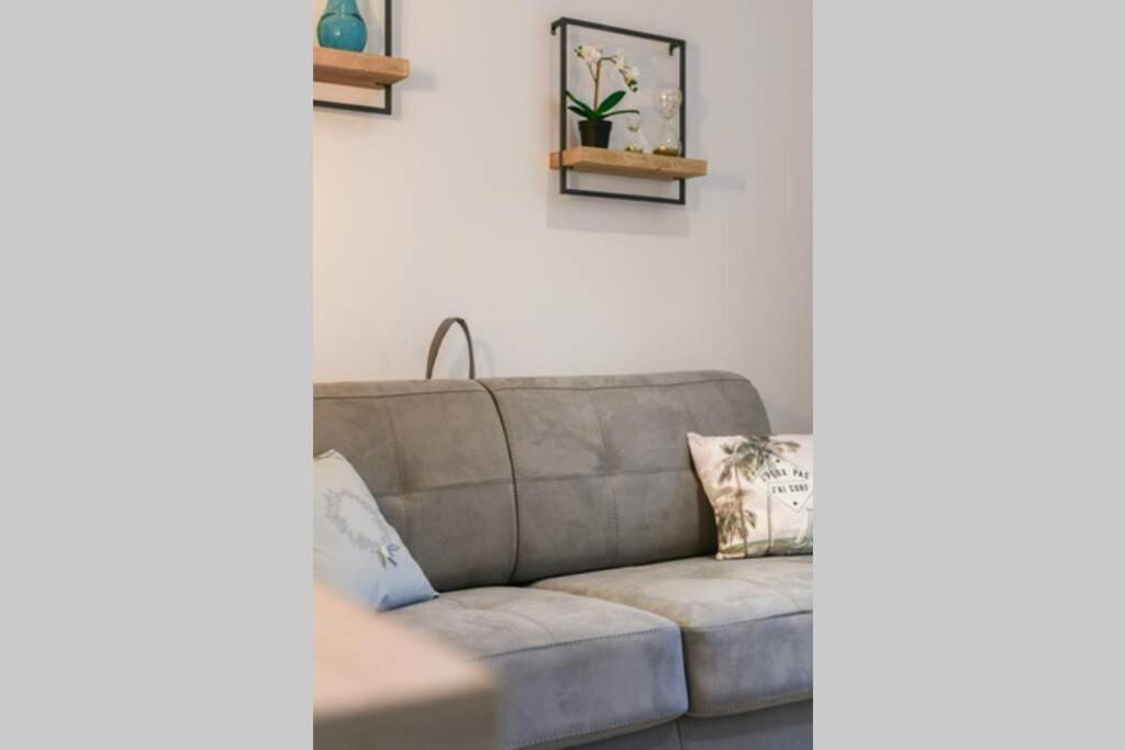 Instant Fleury, Studio Cosy Avec Jardin Secret Barbizon Bagian luar foto