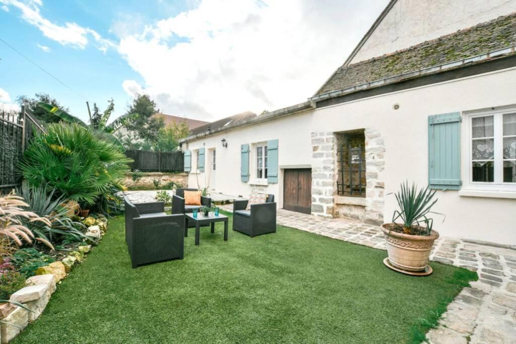 Instant Fleury, Studio Cosy Avec Jardin Secret Barbizon Bagian luar foto